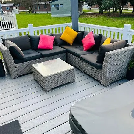 Roseberry With Hot Tub York