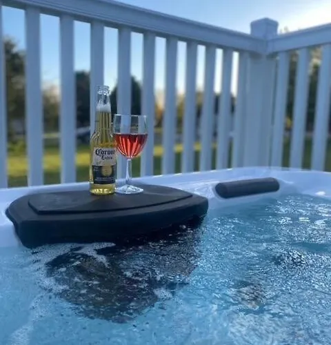 Roseberry With Hot Tub Holiday home