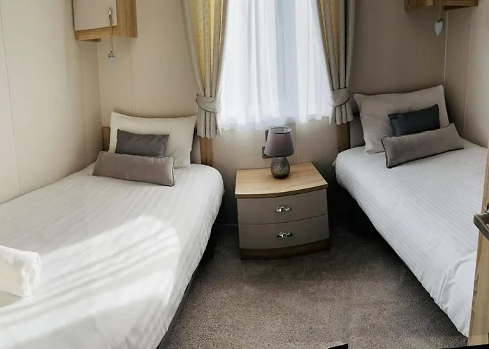 Roseberry With Hot Tub