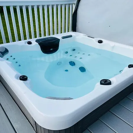 Roseberry With Hot Tub Nyaraló *